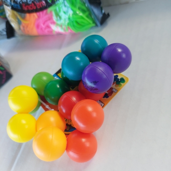 Lot Of 4 Sensory Toys NEEDOH Schylling Klik Play Special Needs - Picture 2 of 5